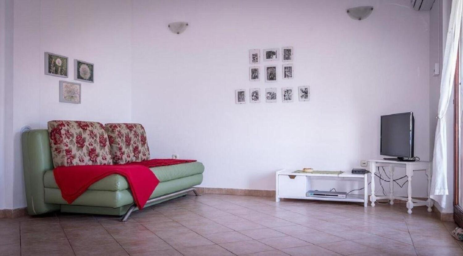 Apartments Brane - 100M From The Beach Trogir Ngoại thất bức ảnh